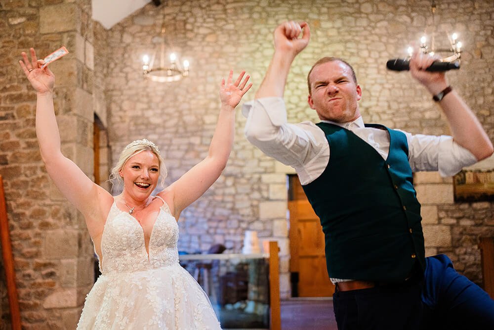 Wedding Magician - Sam Fitton / Manchester Wedding Magician